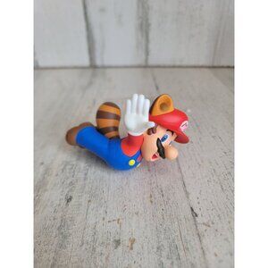 Hallmark Mario raccoon super version ornament‎ Xmas game